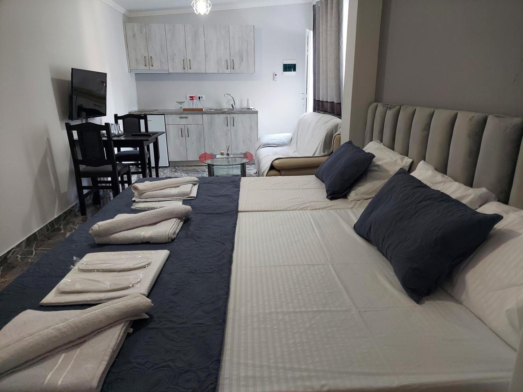 Hotel Fama Škalngur Eksteriør bilde
